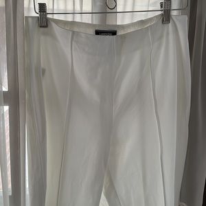 White 12T Mid-Rise Slim Leg Lands’ End pants
